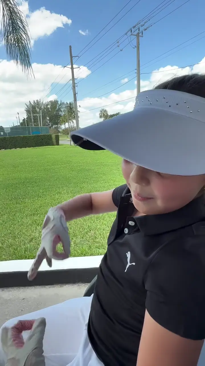 Maria Jose Robayo - Joven Golfista